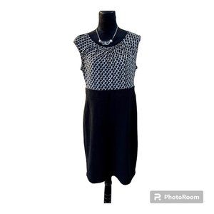 MERONA Brand Women's Black/White Dress ~ Large